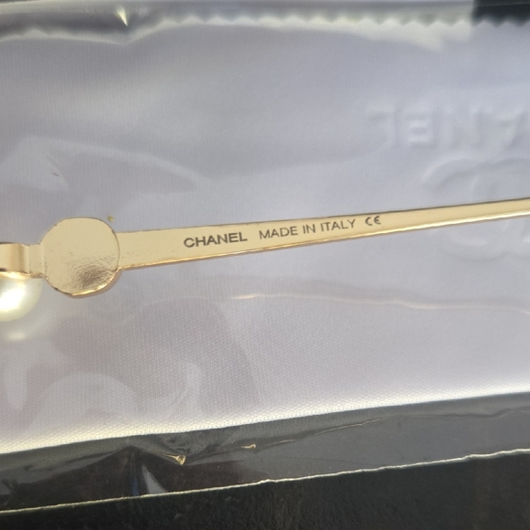 CHANEL Sunglasses  Gold  Frame Square - Picture 9 of 9